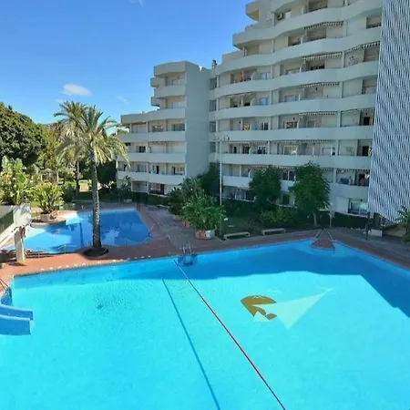 Benalbeah Sea View Apartment *